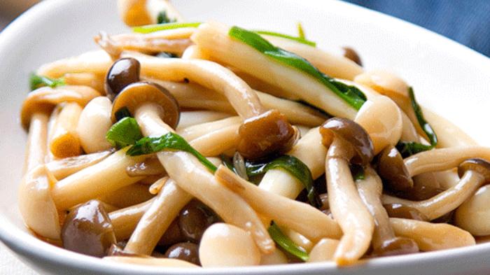 包子|简单好吃的葱油双鲜菇，凉拌美味，鲜嫩解馋，老少皆宜的家常美味