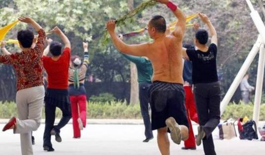 番茄|甲状腺结节多是“吃”出来的，除了番茄，这“2物”白送也不要再吃