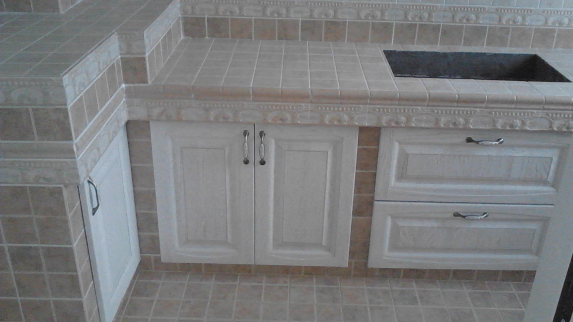 瓷砖橱柜并非那么神奇，2个步骤就可以完成，装修前要弄清楚