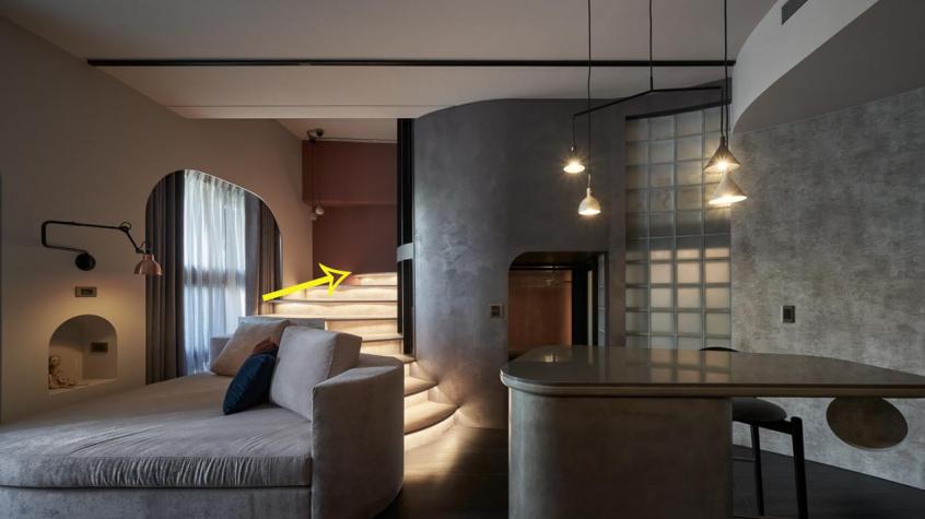 小户型想要多出一间房，沙发前移上方砌平台，拿出2㎡休闲区有了