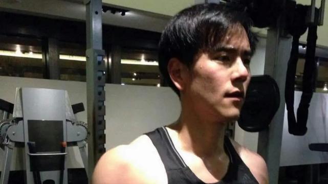 郭麒麟|虚胖发福算什么？这4位底子优秀的“潜力股”，减肥完美逆袭