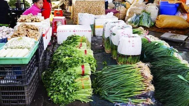 已被列入“黑名单”的5种美食，堪称甲醛“滋生地”，别自讨苦吃