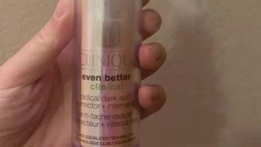 面霜 抗初老精华怎么选？这4款嫩肤明显还去皱，越早用越好！