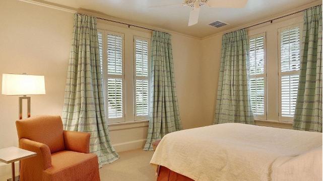 亲戚换过3套房经验总结，卧室窗帘遮光or半遮光？别等踩坑才后悔