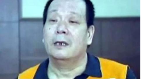 悠哉情感驿站 从一贫如洗到千万富翁，中奖两次500万的保安最后怎么样了？