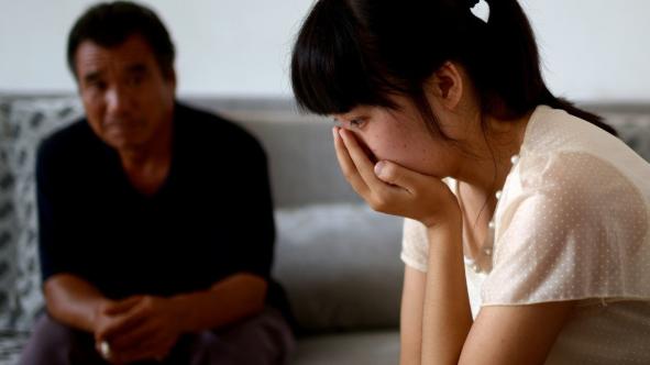 自知冷暖|当你老了，能靠得住的不是你的妻子，只有这个人才是你的依靠