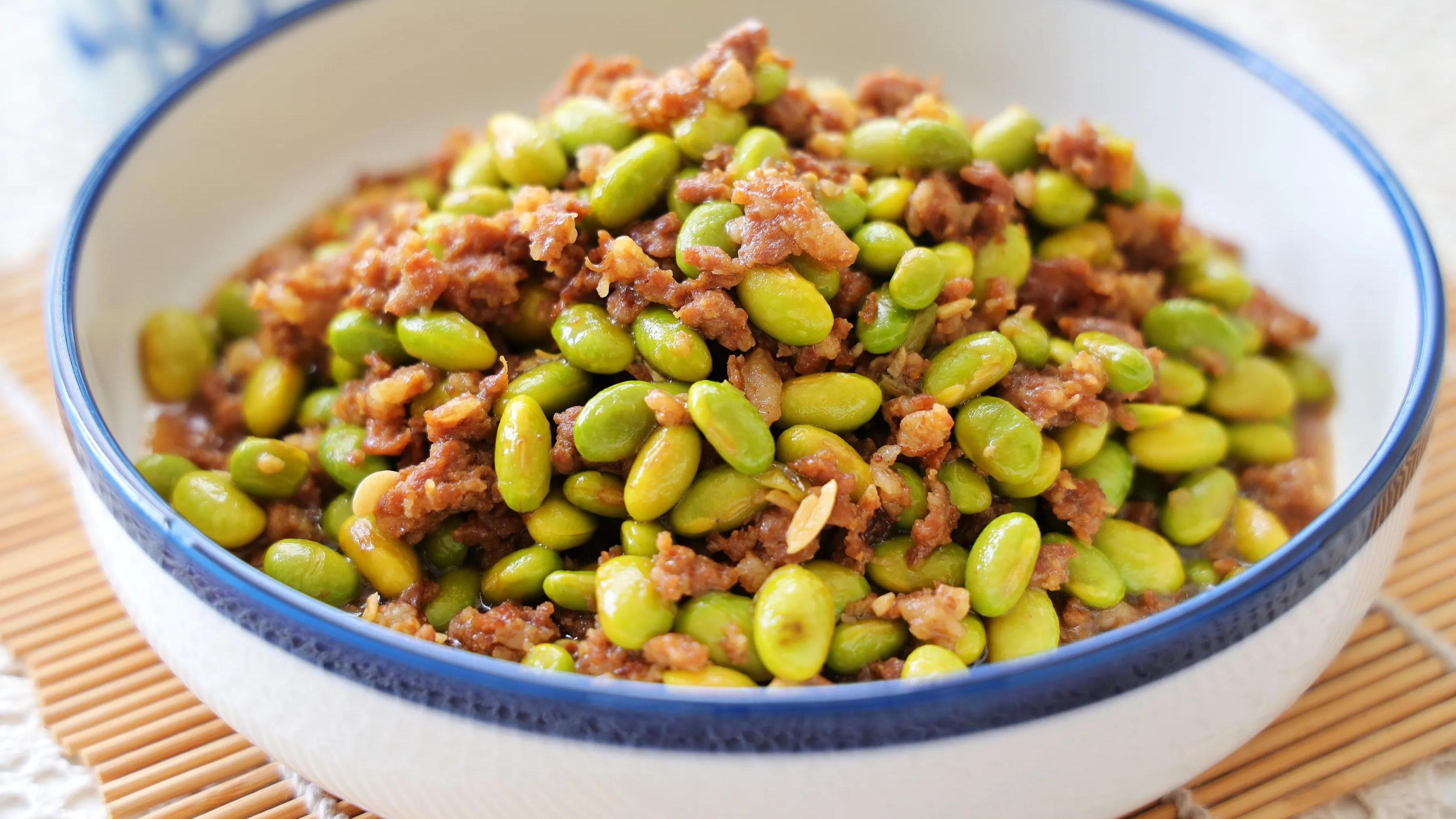 猪蹄|立冬了，这道家常菜要多给孩子吃，营养丰富，汤汁多，超下饭