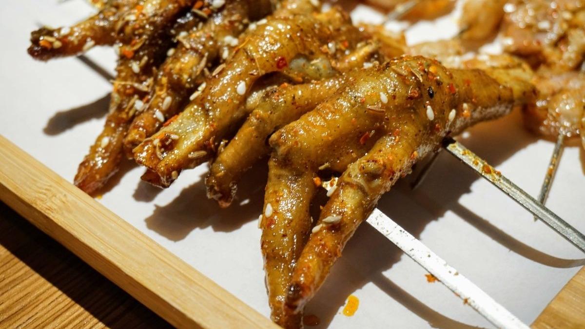 烧烤|东北人“稀罕”的8种烧烤食材，不吃对不起酒钱，生怕被浪费！