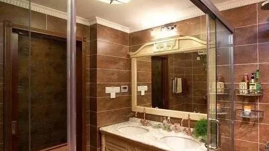 4种热水器对比，卫生间要选这种，又划算又好用