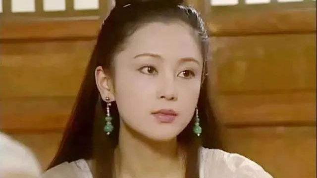 余新晴|21年后再看《春光灿烂猪八戒》才发现：嫦娥美貌的背后是一片狼藉