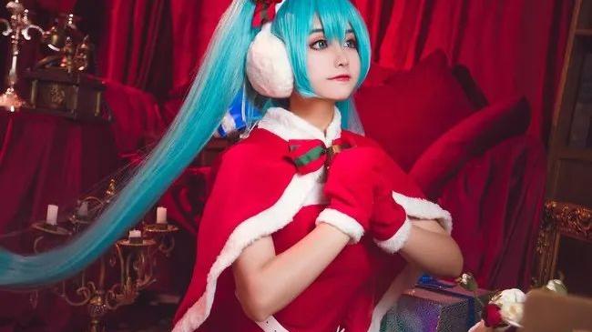 |cos：初音圣诞装COS正片，圣诞快乐