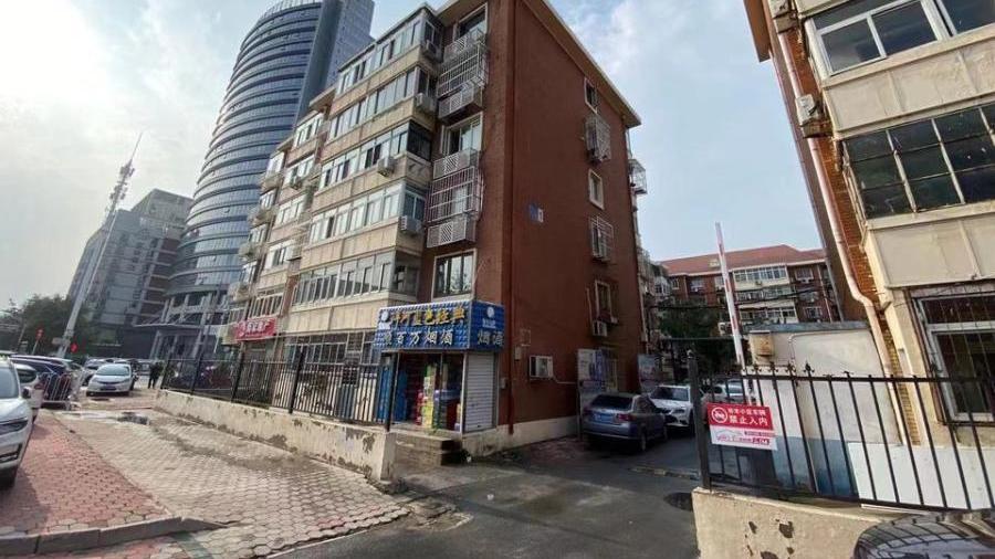 天津南开区, 一套315万的楼梯房, 降价95万都没人要, 流拍了!