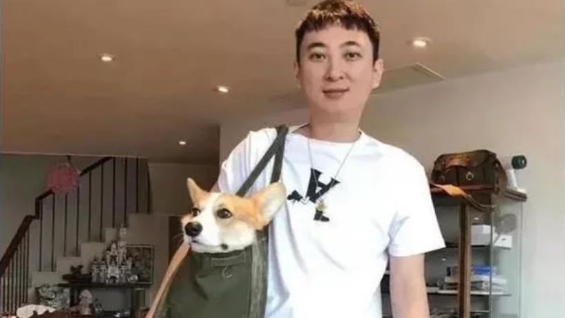 生活赋予情感|王思聪在酒吧被偶遇 , 神情很落寞