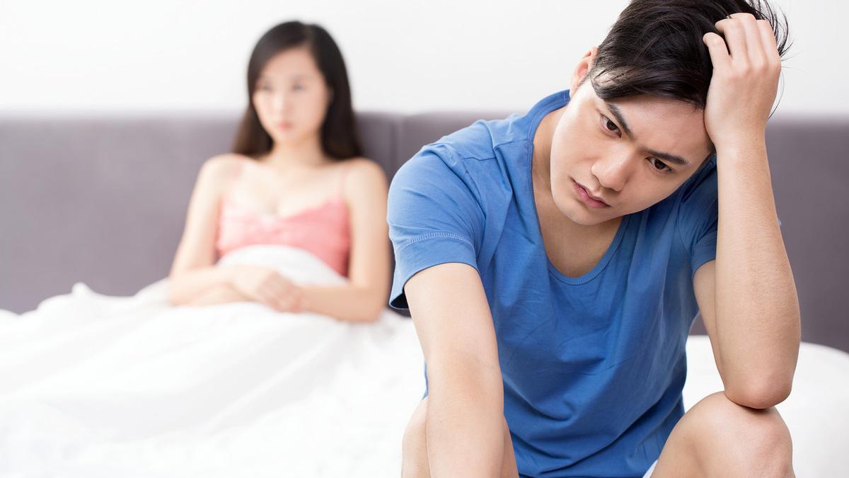 露露讲爱情|46岁的女人多次出轨，丈夫不知情，她说：再不疯狂就老了