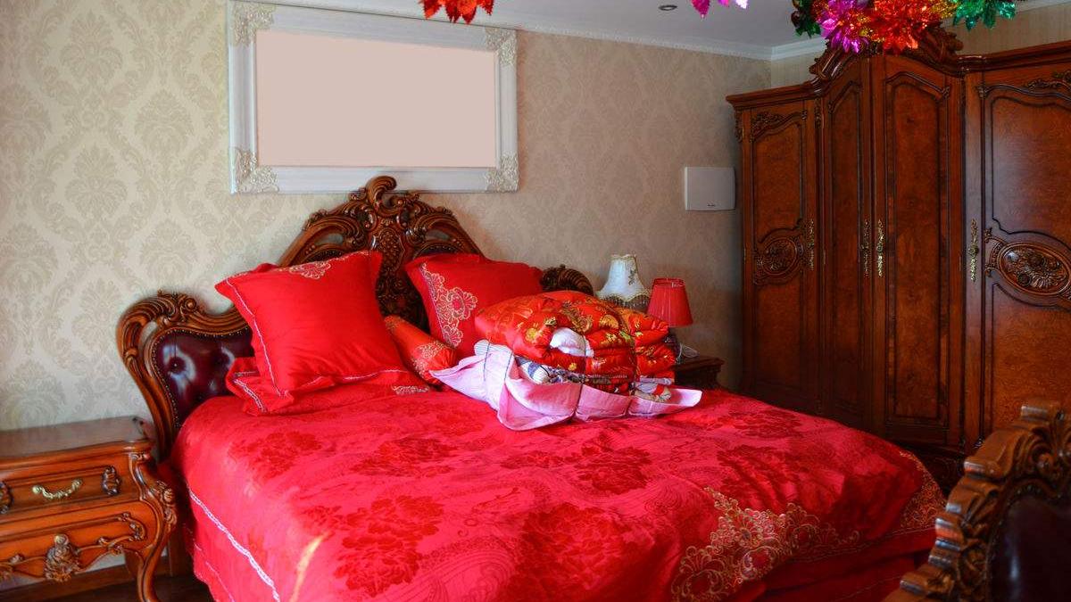 花影故事|被房子捆绑的婚姻：结婚，不是找个人一起还房贷