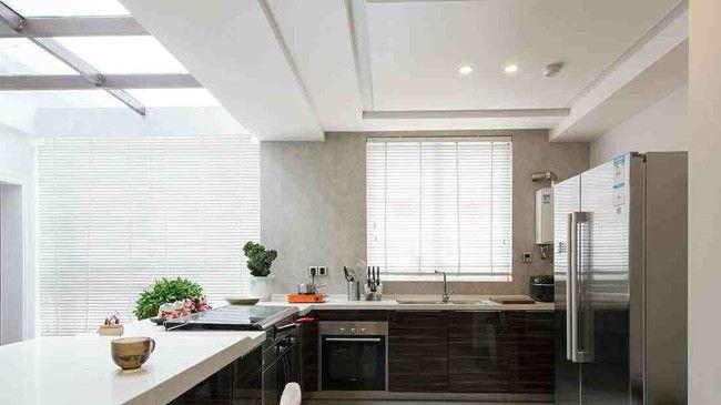 厦门装饰公司，厨房窗户如何选择才好？