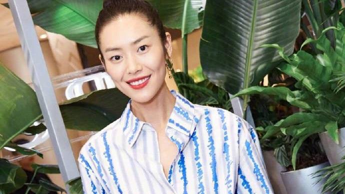 口红|刘海选对了，瘦脸效果当真是无敌，刘涛、热巴都在用刘海提升颜值