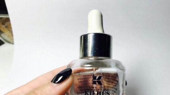 适合干皮的大牌精华，让你在秋冬季节摆脱干燥，皮肤每天水当当！