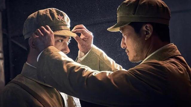 《长津湖》票房破27亿，连续6天“逆跌”，那你知道彩蛋在哪吗