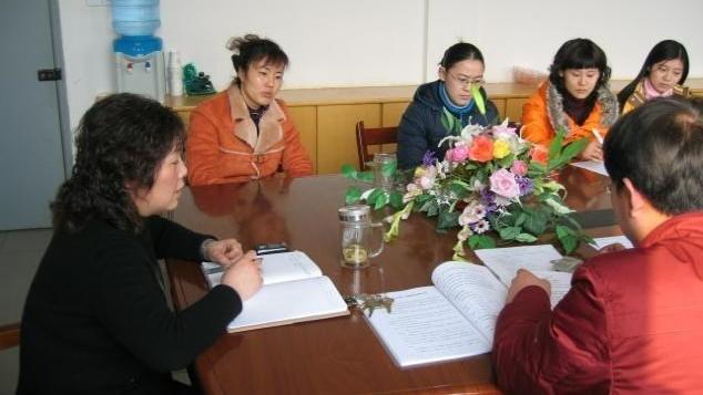 情窦初开的青春|“优秀教师”如此评选？80名普通教师只有3个名额，其他处室各1个