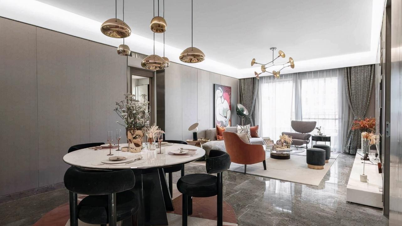 131平三居室借助色彩在感官、精神内涵层面引发美的通感