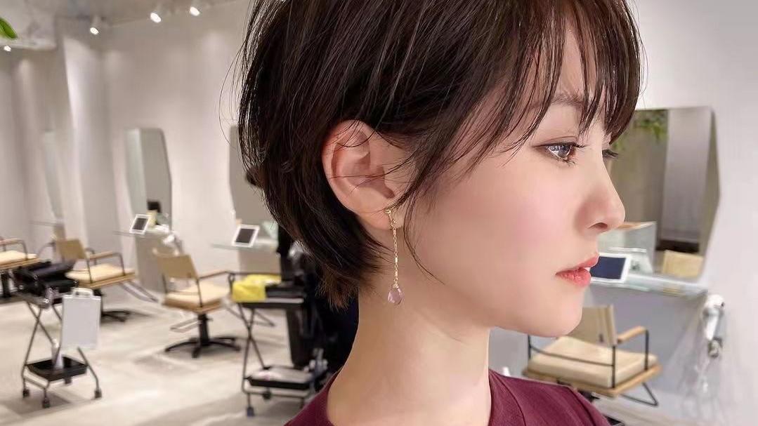 短发 换对“精灵系”短发有多美，看完这8组对比就知道，小脸又减龄
