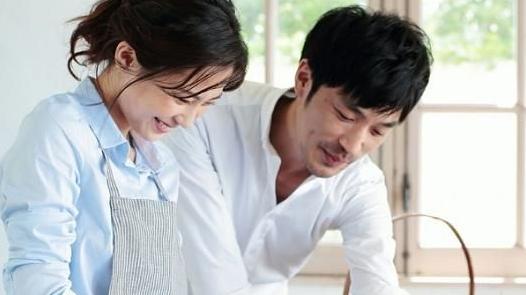 自知冷暖|为何“半路夫妻”过得并不快乐？王女士说出了实情：该做的爱早就做完了