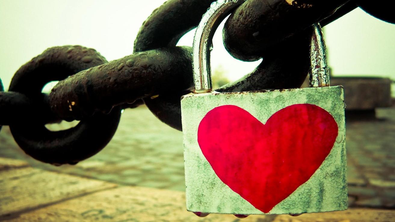 呼延子怡|身弱食伤旺，傲慢不服管，脾气收敛婚幸福，晚婚才能得真爱