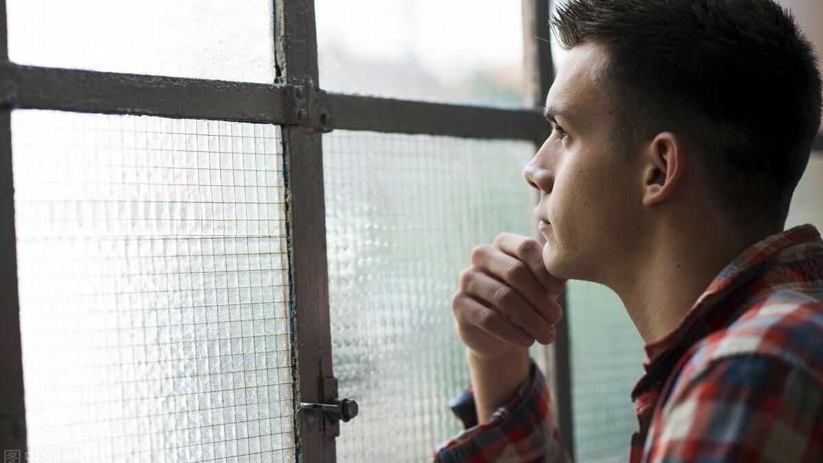 桑白酒馆 男人的易怒，也许是想要离开的征兆