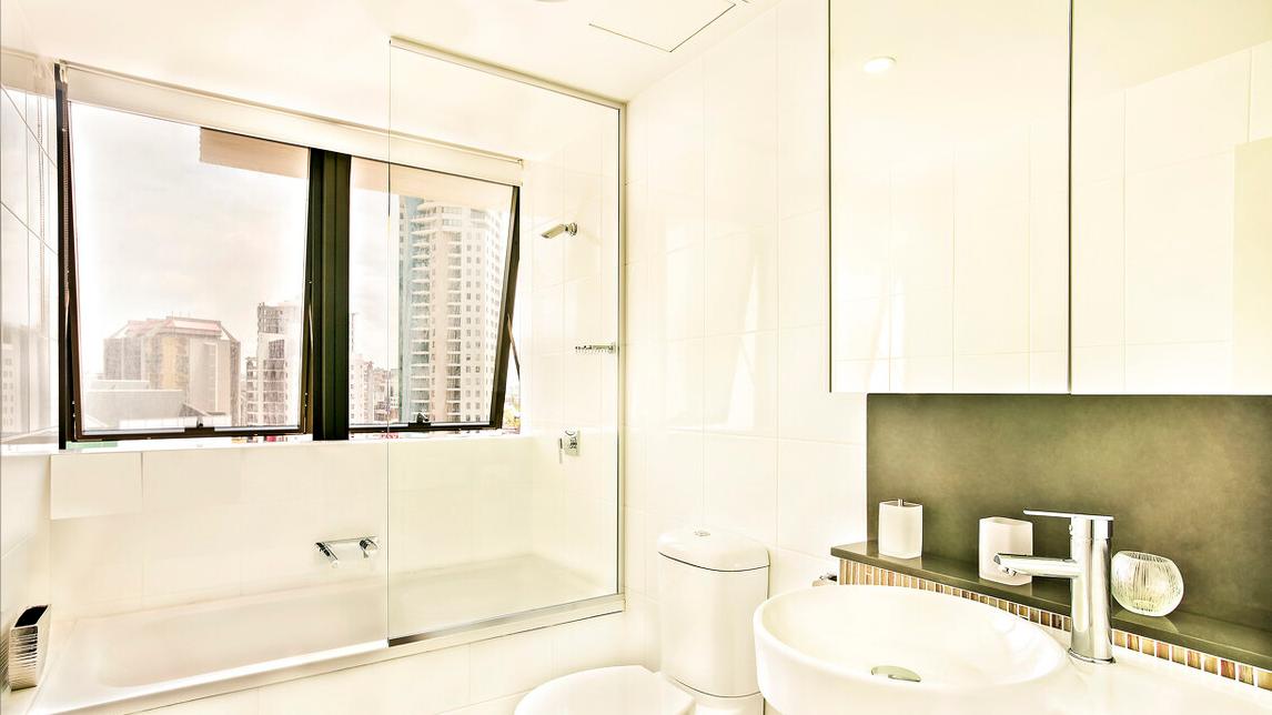 卫生间不能空着的4个地方！瞧他们这样布置，清洁方便还省事