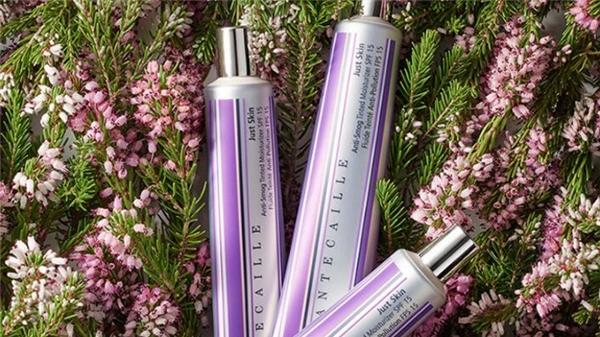 面粉 秋冬粉底不服帖？是你没做好妆前打底！