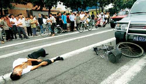 筱筱雨菲 为什么有人说在出车祸后，只要鞋子被撞掉了，人活下来的几率很小？