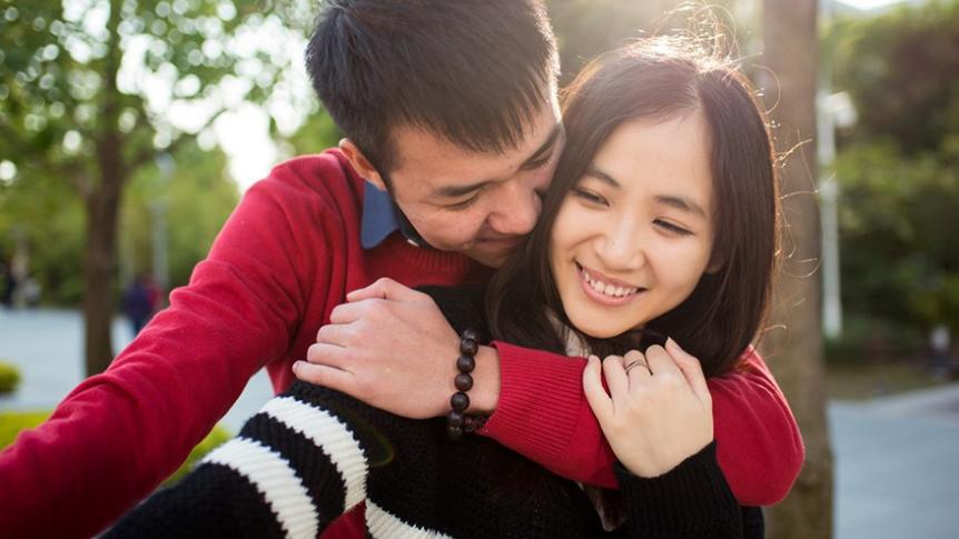 仙仙先生|“不想背叛丈夫，却忍不住想他”前任出现让女子内心烦躁：去见他