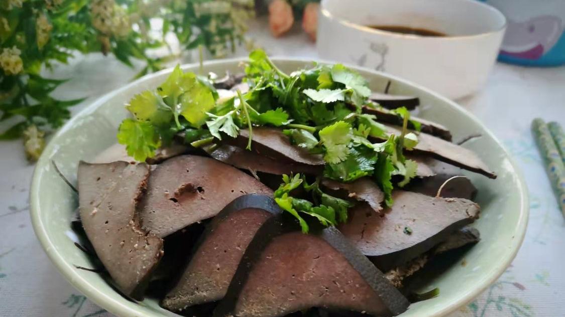 猪肝|这东西每头猪仅有1个，比肉还好吃，尤其视力不好的人要常吃！
