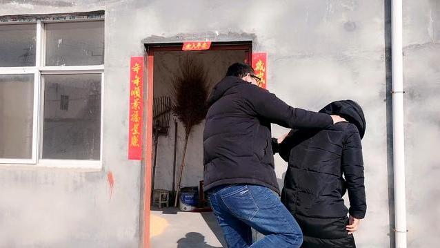 从不改名的小蘑菇|儿子的头发，意外揭开婚姻的秘密，妻子：都怪你去做亲子鉴定