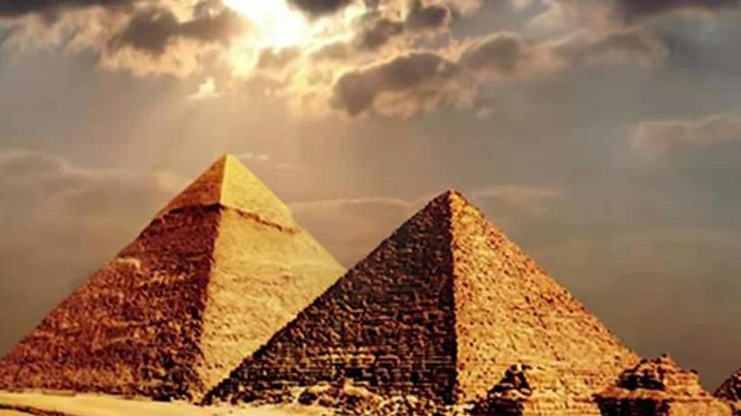 金字塔 远古白色金字塔，超越你我认知的“原始文明”，人类迷失的悲歌