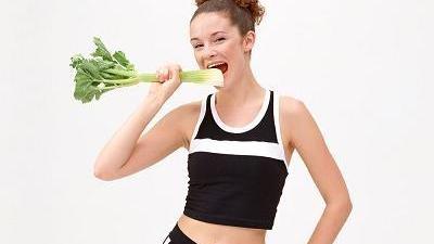 鸡蛋|夏天减肥，多吃4白，少吃2红，忌做2事，轻松远离肥胖