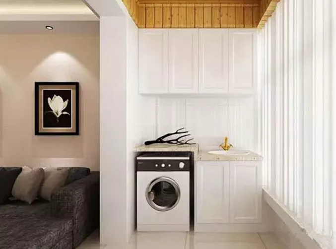 阳台万万不要再打柜子了，闺蜜不听劝，不到3个月全部拆光光！