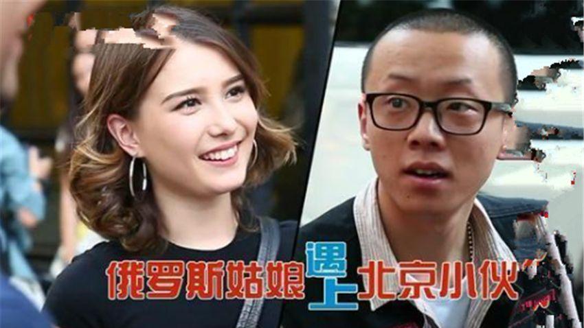 23㎡公寓有7居室，卫生间塞下浴缸？这对小俩口的家也太绝了