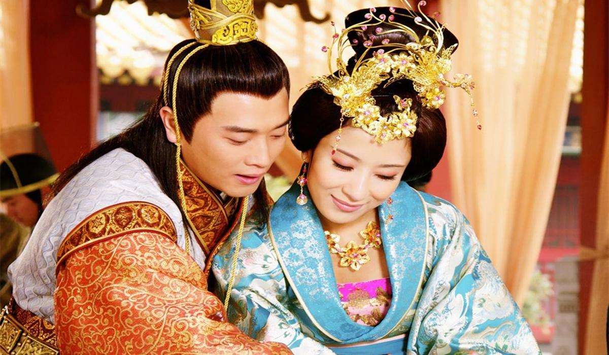 妃子刚怀孕就目中无人，不把万贵妃放眼里，结果没多久便出事了