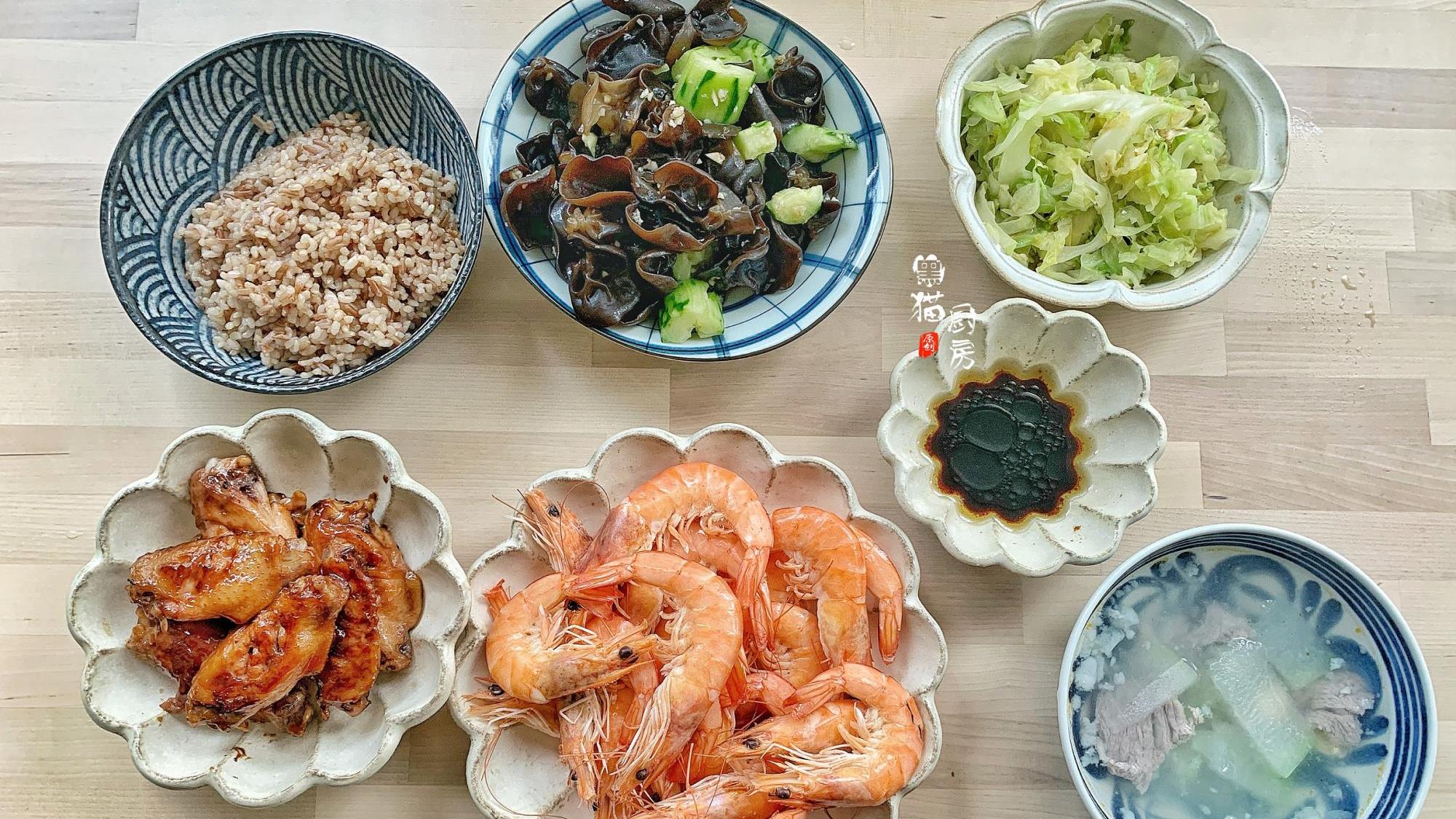 广东省|广东妈妈晒一家三口一周晚餐，走红朋友圈，一看就是广东人