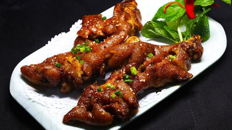 猪蹄|教你用烤卤的方法做猪蹄 味道Q弹不油腻