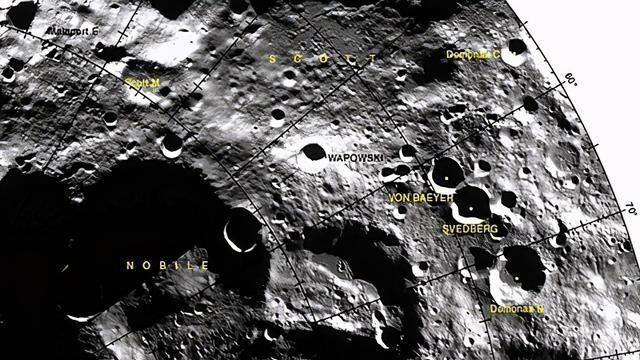 月球 嫦娥四号又有新发现，一块竖立的“石碑”，专家：这块岩石不寻常