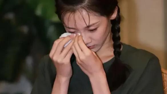 苗苗|拍《芳华》时，冯小刚让全剧组一定要孤立苗苗，一度让她患上抑郁