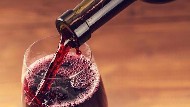 |喝红酒前，为何要先“醒酒”？80%人都在装懂，酒庄老板给出答案