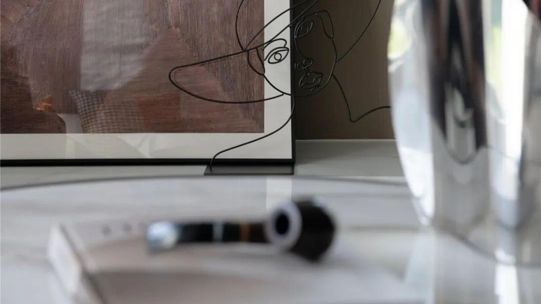 黑白灰+线条感！这个艺术家小宅，都市人憧憬的极简生活