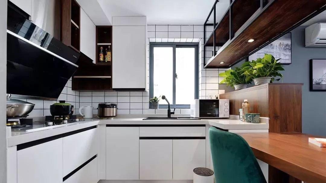 过来人告诉你：厨房装修要注意这5点，早学会入住才不会被坑惨！