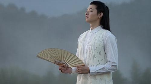 天地方|霍尊事件起因：赔不起！他的恋情为什么“太现实”？