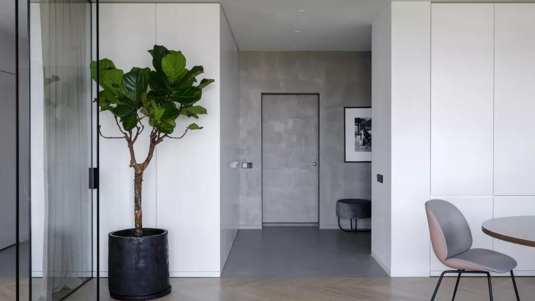 她家68㎡极简现代风，砸墙又砌墙，小户型这样装最出彩