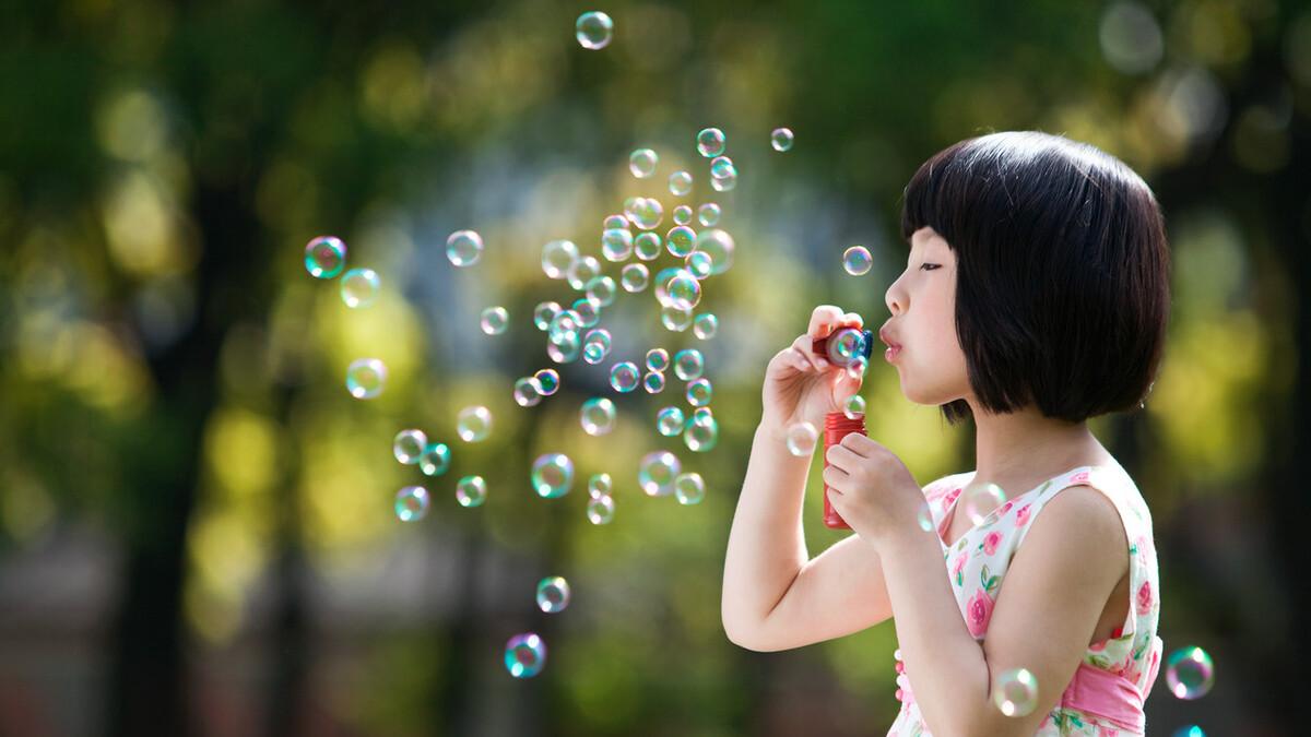 交个朋友情商课 孩子盲目追星怎么办？拿出《论语》，告诉他“贤贤易色”的道理